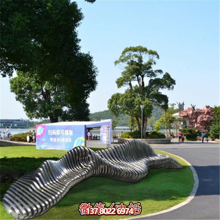 不銹鋼異形座椅，金屬波浪形雕塑抽象假山造型椅子