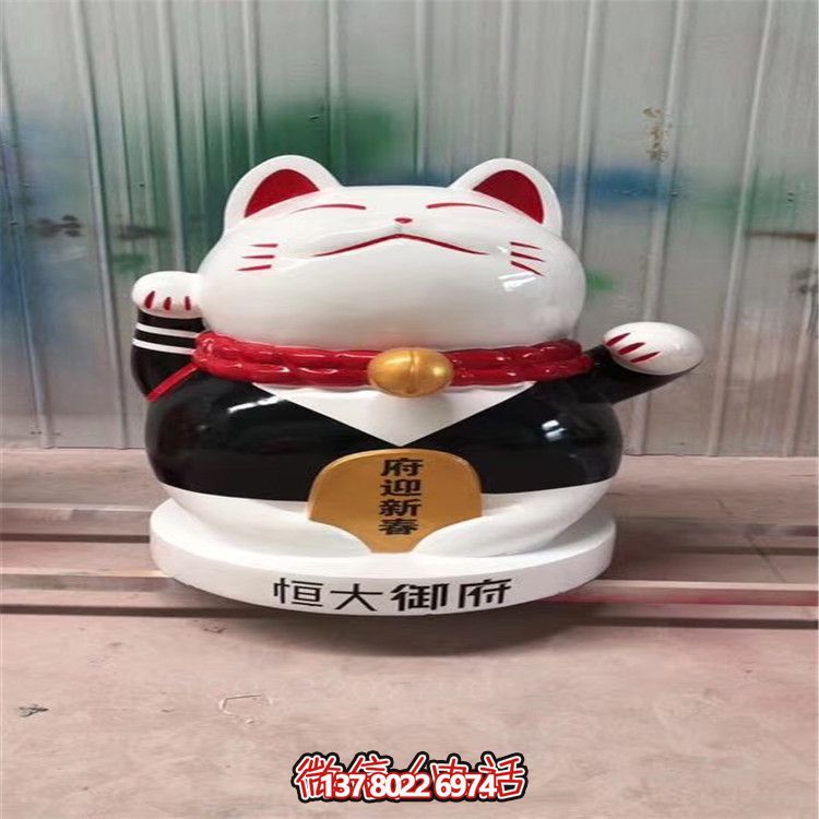 玻璃鋼招財(cái)貓擺件，裝點(diǎn)家居景觀
