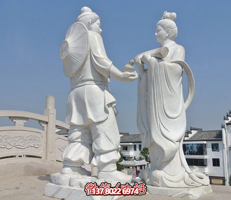 古代牛郎織女石雕，擺放于花園廣場(chǎng)，帶來(lái)漢白玉般的浪漫氣息