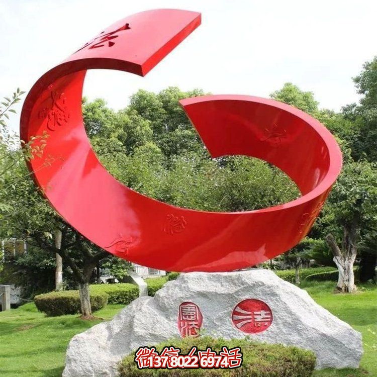 大型不銹鋼彩繪雕塑，點(diǎn)綴戶外園林景觀