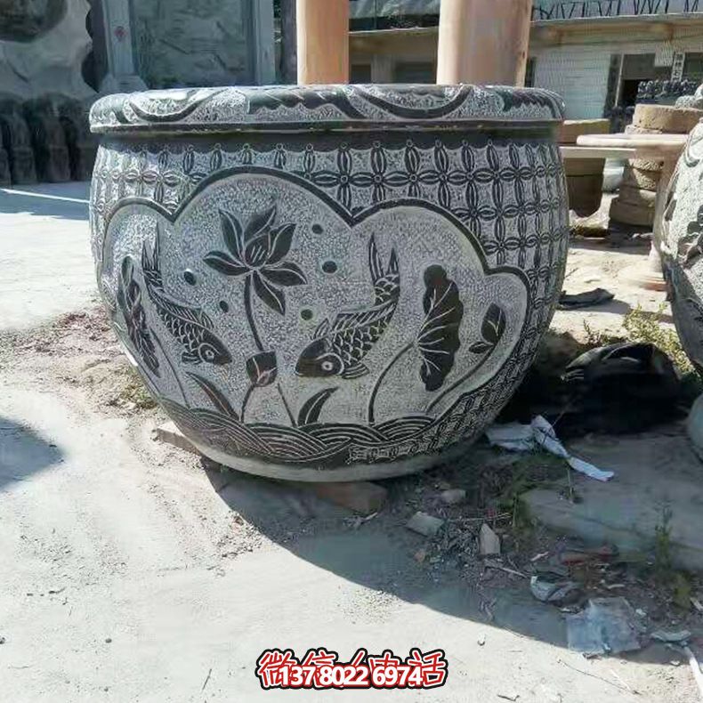 青石雙魚蓮花雕塑，養(yǎng)花缸精美裝飾
