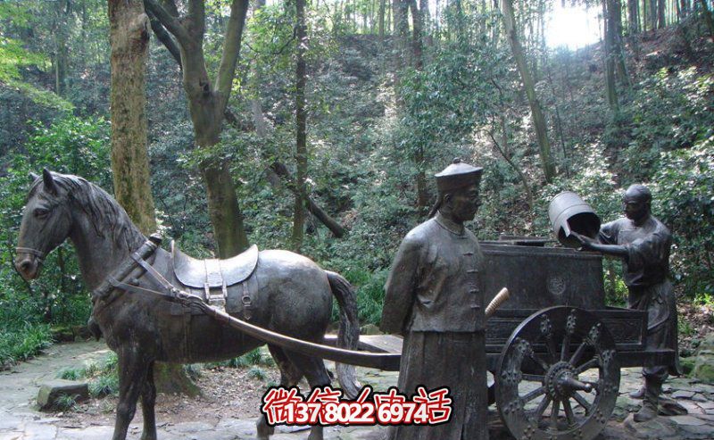 仿古青銅馬車雕塑，為景區(qū)商業(yè)街增添古典風情