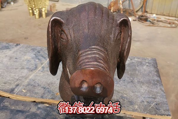 室外豬頭石雕雕塑，添加歡樂氣氛