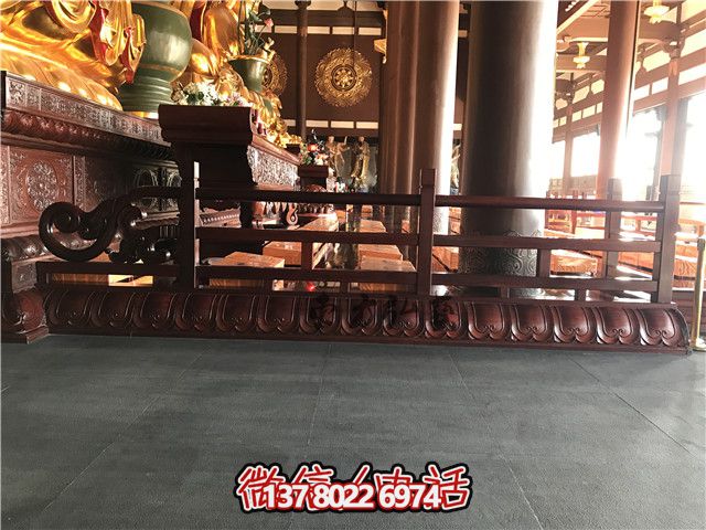 鑄銅欄桿——現(xiàn)代簡(jiǎn)約風(fēng)格，兼具實(shí)用性和藝術(shù)美感