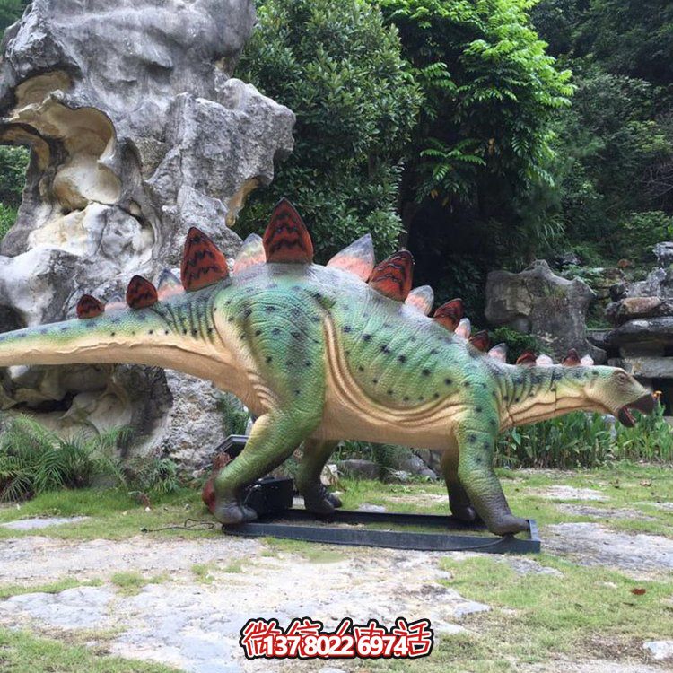 劍齒龍，玻璃鋼仿真恐龍仿生雕塑